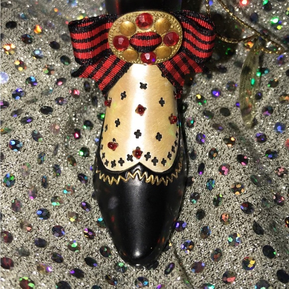 “Scottish Yuletide” Miniature Colletible Shoe - Picture 12 of 16